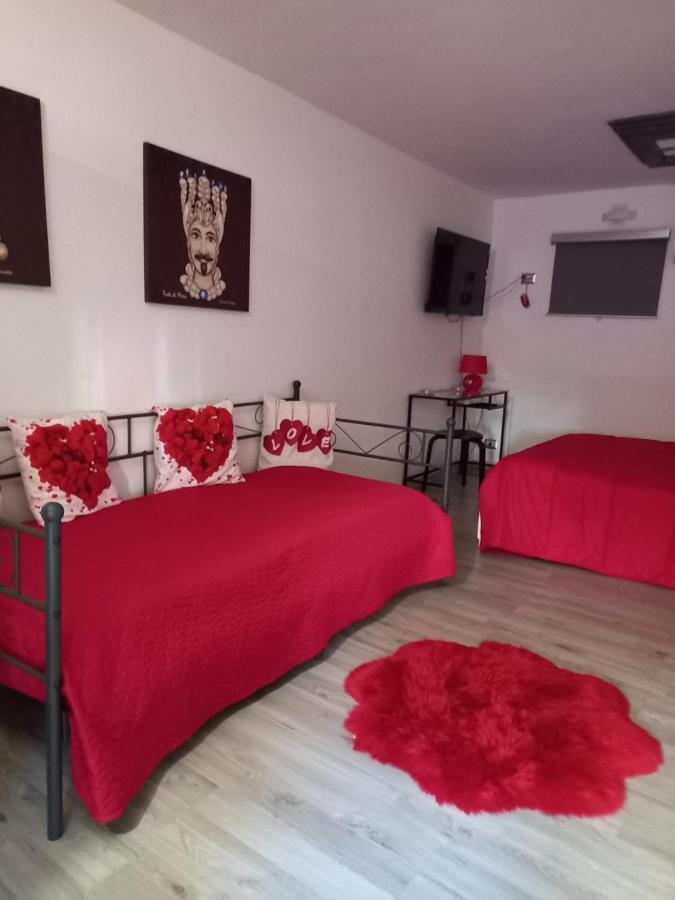 Suite Holiday House Bonaccorso CTA Exteriör bild