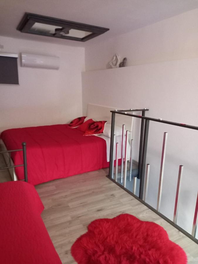 Suite Holiday House Bonaccorso CTA Exteriör bild